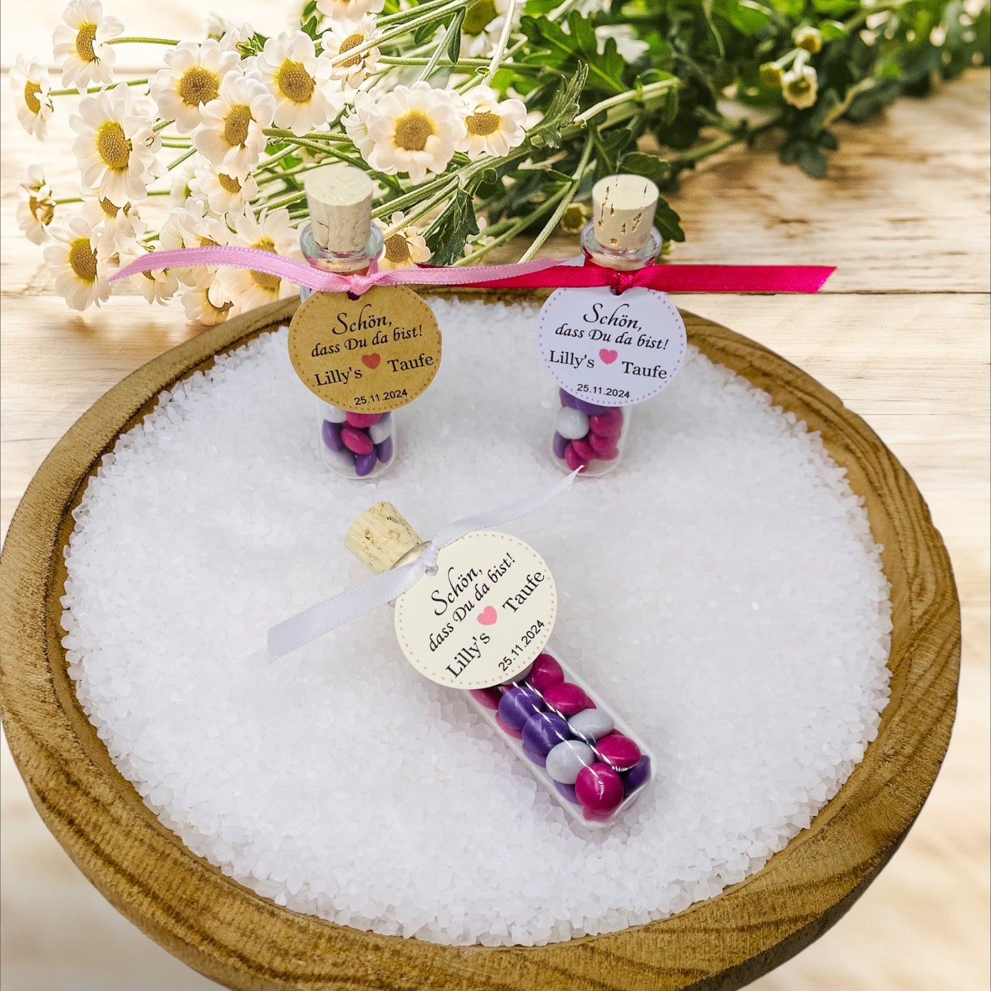 Delicate love in every detail: Personalized guest gift for girls in a ship's glass for unforgettable christening moments