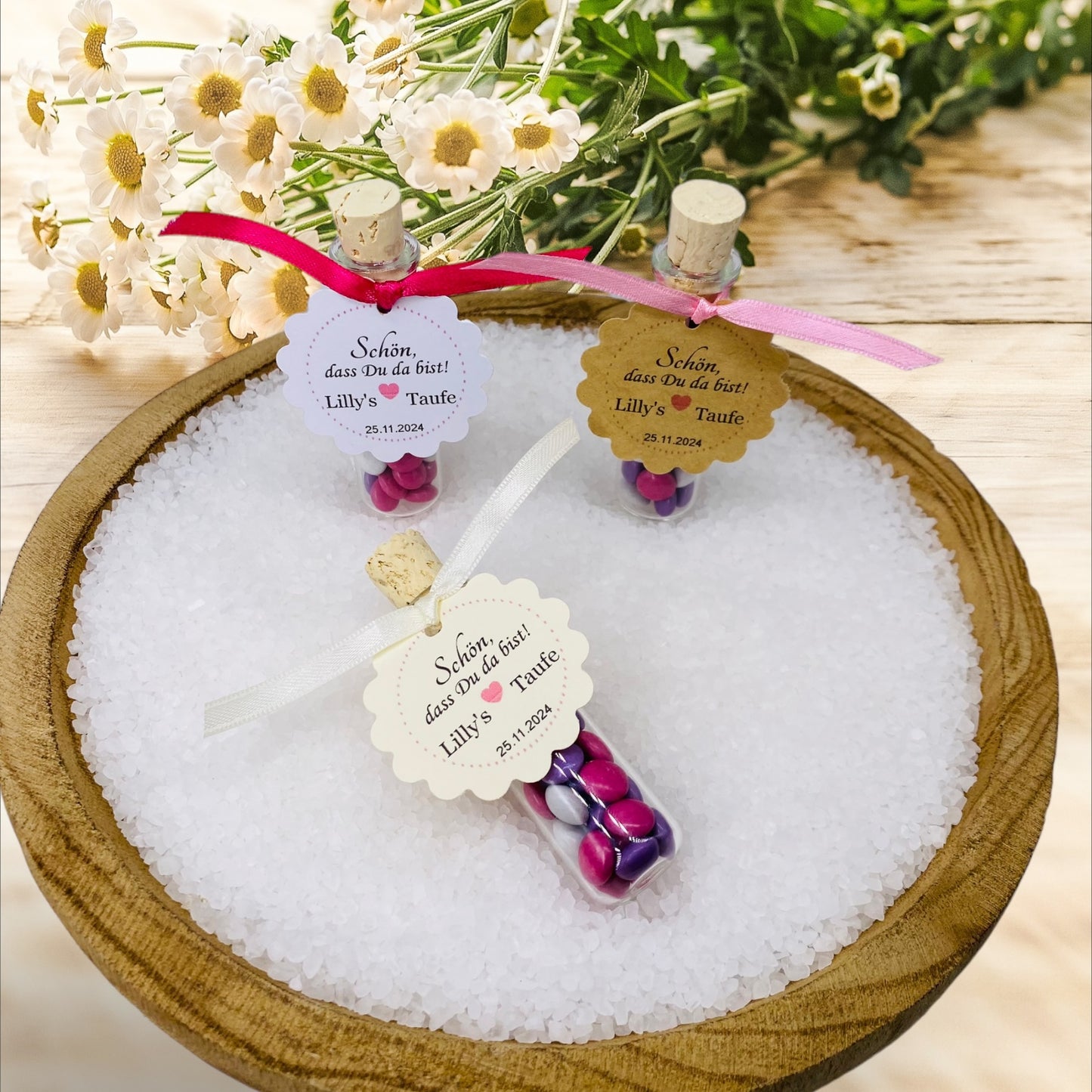 Delicate love in every detail: Personalized guest gift for girls in a ship's glass for unforgettable christening moments